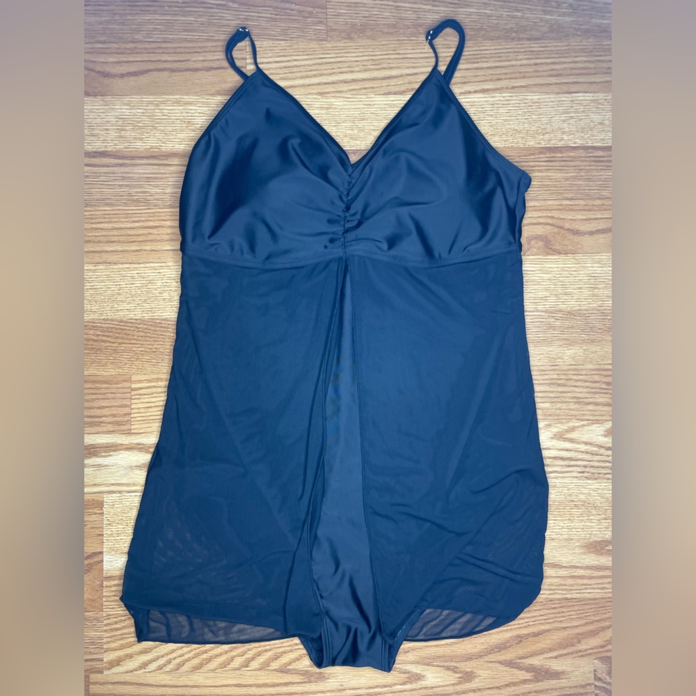 No brand black 1 piece swimsuit with sheer mesh skirt- great coverage